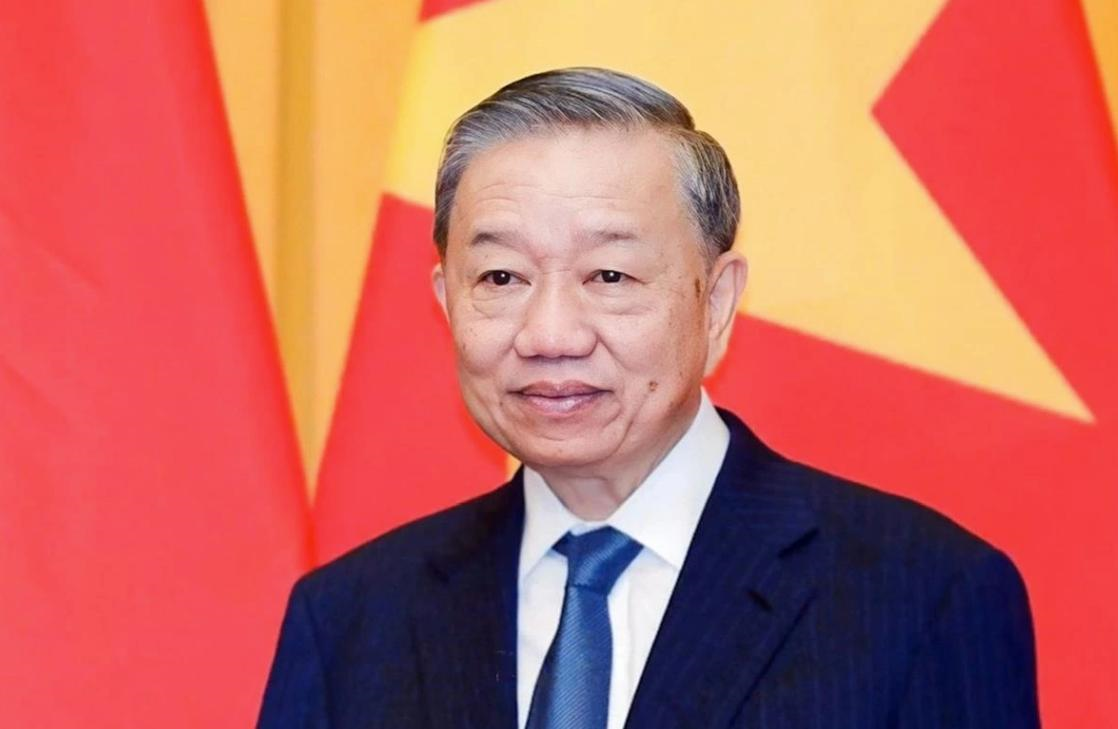 Tổng Bí thư Tô Lâm dẫn đầu đoàn đại biểu cấp cao Việt Nam thăm cấp nhà nước tới Campuchia